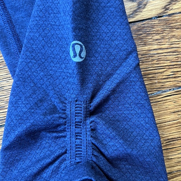 Lululemon In The Flow Crop ll Size 4 - Picture 7 of 16